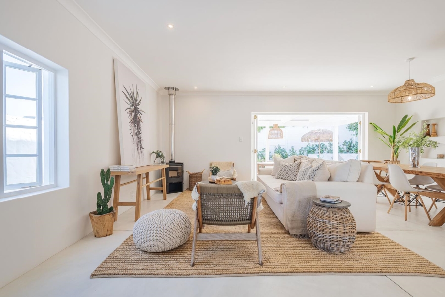 3 Bedroom Property for Sale in Constantia Western Cape